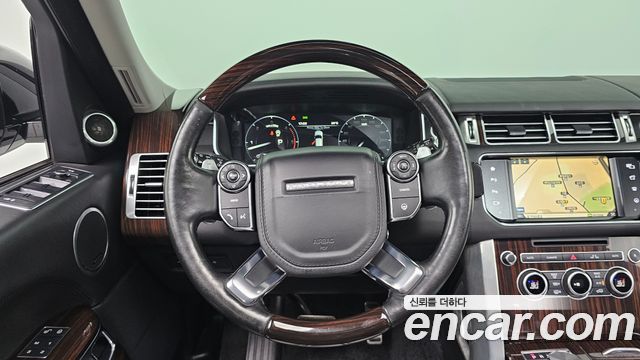 Land Rover Range Rover (IV) 4.4 SDV8 AB LWB DIESEL 2016 — фото 11