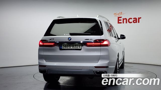 BMW X7 (G07) xDrive 40i Design Pure Excellence 7-Seater 2021 — фото 4