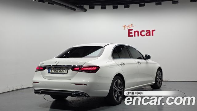 Mercedes-Benz E-Class (W213) E250 Avantgarde 2021 — фото 2
