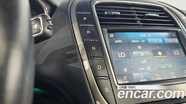 Lincoln Nautilus (I) 2.7 Reserve AWD 2019 — фото 9