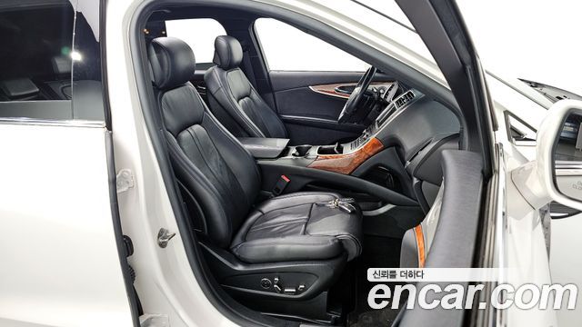Lincoln Nautilus (I) 2.7 Reserve AWD 2019 — фото 12