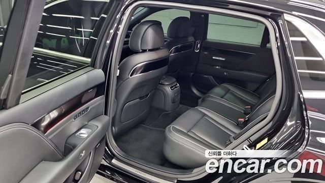 Genesis G90 (RS4) Gasoline 3.5 Turbo AWD 2022 — фото 15