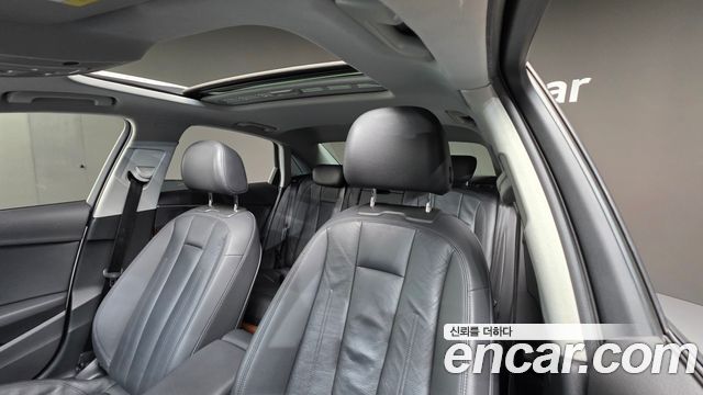 Audi A4 (B9) 45 TFSI Quattro Premium 2016 — фото 11
