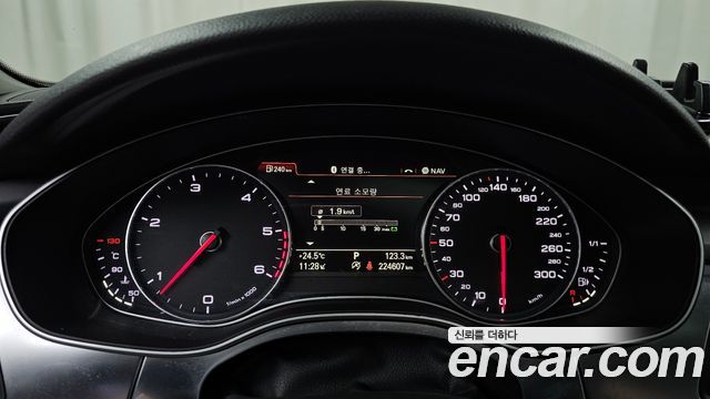 Audi A6 3.0 TDI Quattro C7 2014 — фото 8