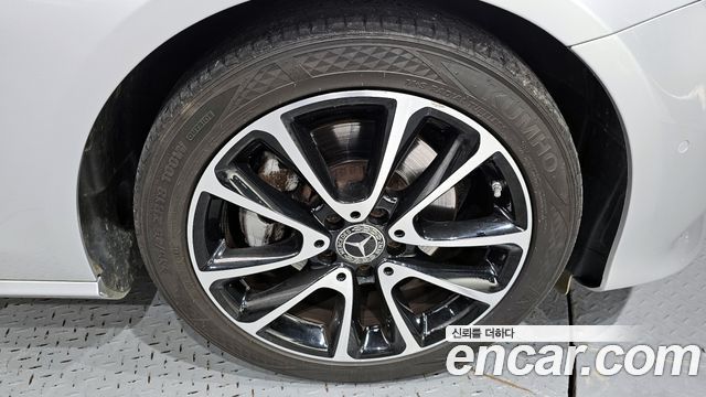 Mercedes-Benz E-Class (W213) E250 Avantgarde 2020 — фото 5