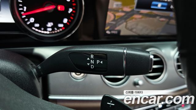 Mercedes-Benz E-Class (W213) E250 Avantgarde 2020 — фото 9