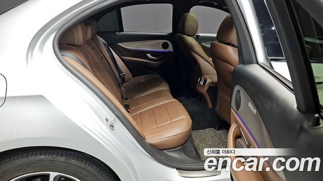 Mercedes-Benz E-Class (W213) E250 Avantgarde 2020 — фото 12