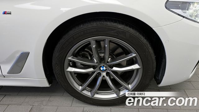 BMW 5 Series (G30) 520i M Sport 2020 — фото 5
