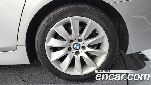 BMW 5 Series (F10) 528i xDrive 2013 — фото 5
