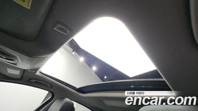 BMW 5 Series (F10) 528i xDrive 2013 — фото 18