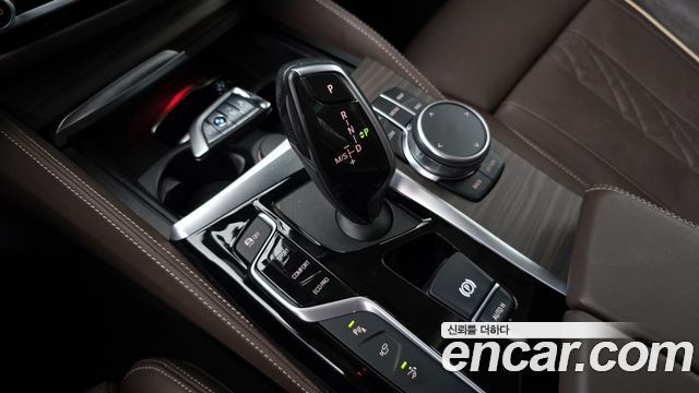 BMW 6 Series GT (G32) 620d Luxury 2019 — фото 9