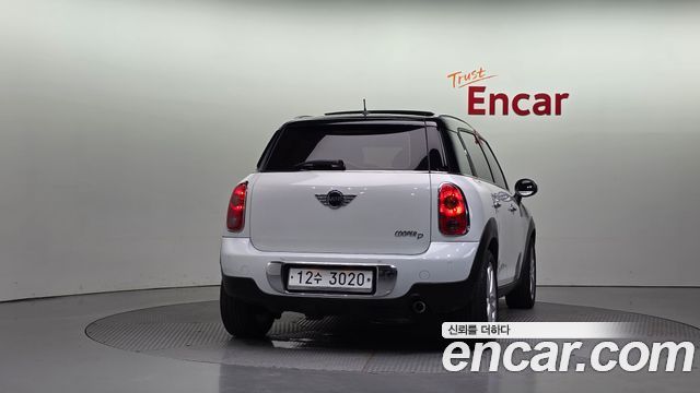 MINI Cooper D Countryman Standard 1st 2012 — фото 4