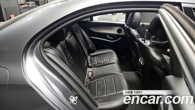Mercedes-Benz E-Class (W213) E250 Avantgarde 2021 — фото 11