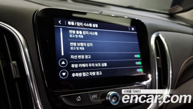 Chevrolet Next Equinox 2WD Premier 2022 — фото 16