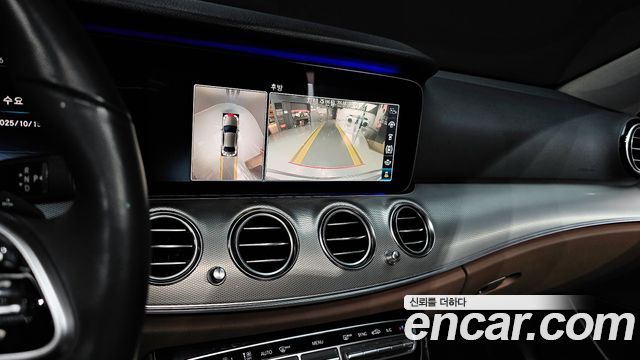 Mercedes-Benz E-Class (W213) E300 AMG Line 2019 — фото 15