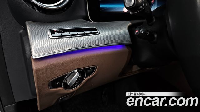 Mercedes-Benz E-Class (W213) E300 AMG Line 2019 — фото 16