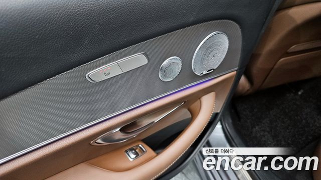 Mercedes-Benz E-Class (W213) E300 AMG Line 2019 — фото 17