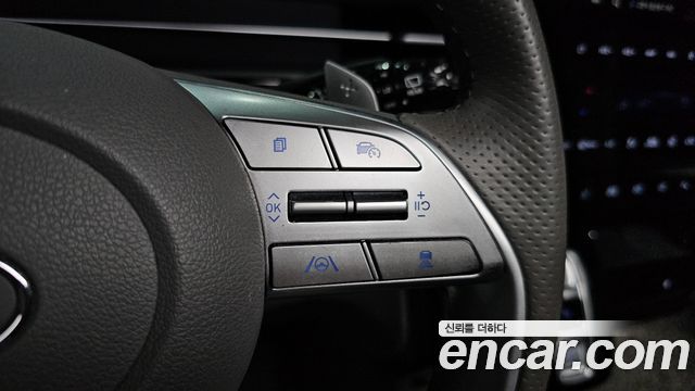 Hyundai Staria 4WD Lounge 9-Seater Inspiration 2023 — фото 19