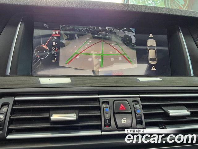BMW 5 Series (F10) 528i xDrive Luxury 2015 — фото 18