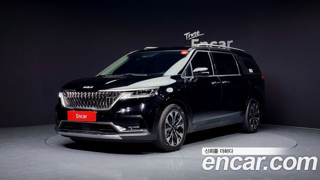 Kia Carnival (IV) Gasoline 7-Seater Outdoor Noblesse 2023 — фото 1