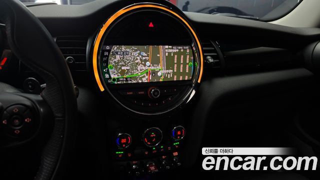 MINI Cooper S HIGH 3rd 2020 — фото 15