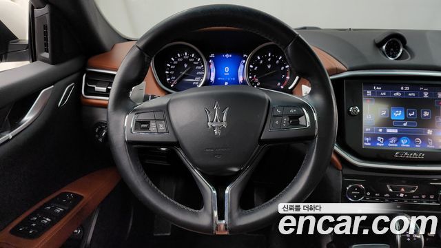Maserati Ghibli 3.0 3rd 2014 — фото 13