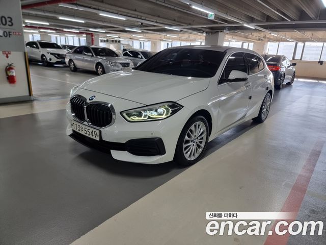 BMW 1 Series (F40) 118d Joy