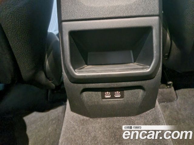 BMW 1 Series (F40) 118d Joy 2021 — фото 17