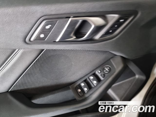 BMW 1 Series (F40) 118d Joy 2021 — фото 22
