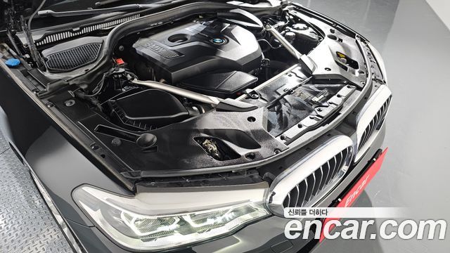 BMW 5 Series (G30) 530i xDrive Luxury Plus 2019 — фото 6