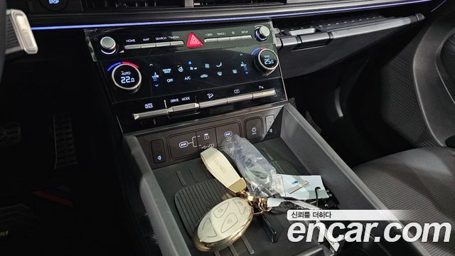 Hyundai Santa Fe (MX5) HEV 1.6 2WD Calligraphy 2024 — фото 17