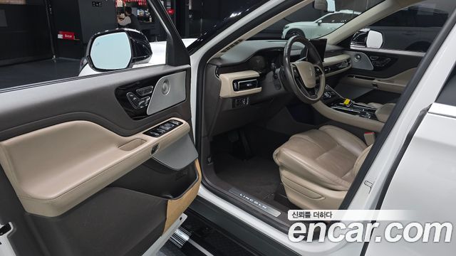 Lincoln Aviator (II) 3.0 Reserve  AWD 2021 — фото 11