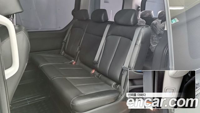 Hyundai Staria 4WD Tourer 11-Seater Modern 2022 — фото 15