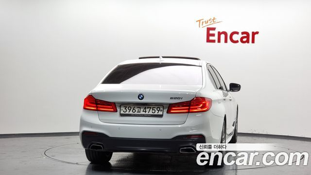 BMW 5 Series (G30) 520i M Sport 2020 — фото 4
