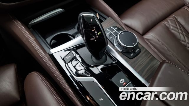 BMW 5 Series (G30) 520i M Sport 2020 — фото 9