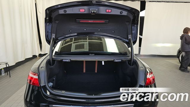 Mercedes-Benz E-Class (W213) E220d Coupe 2019 — фото 20