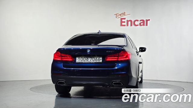 BMW 5 Series (G30) 520i M Sport 2020 — фото 4