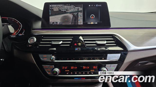 BMW 5 Series (G30) 520i M Sport 2020 — фото 14