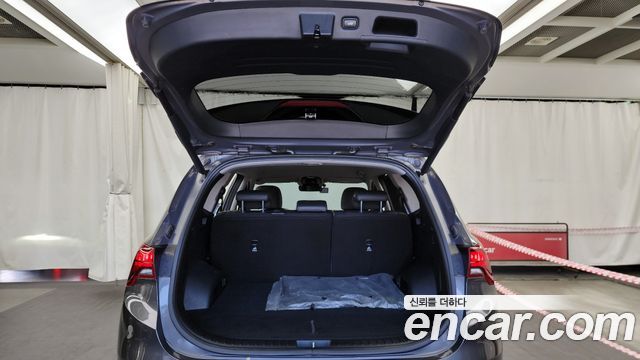 Hyundai Santa Fe Diesel 2.2 2WD Prestige 2021 — фото 20