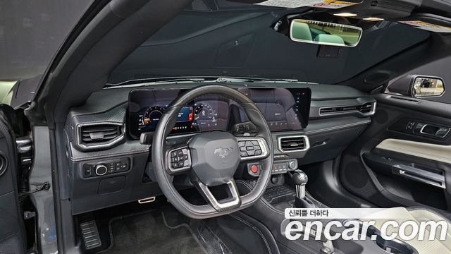 Ford Mustang (VII) 2.3 Ecoboost Premium Convertible 2024 — фото 7