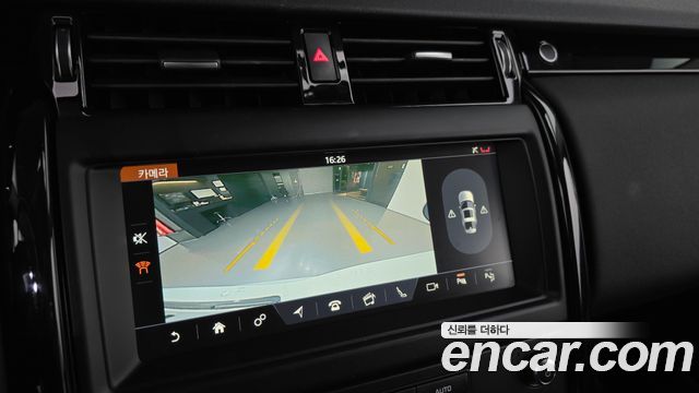 Land Rover Discovery 5 3.0 SD6 SE 2019 — фото 15