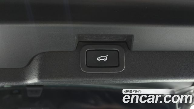 Land Rover Discovery 5 3.0 SD6 SE 2019 — фото 20