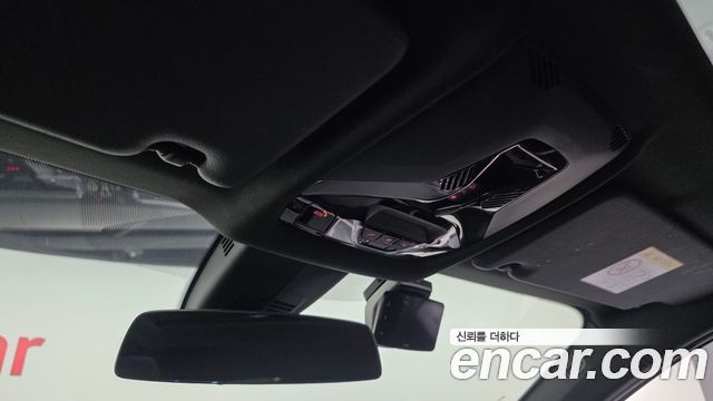 BMW 1 Series (F40) 120i M Sports 2023 — фото 19
