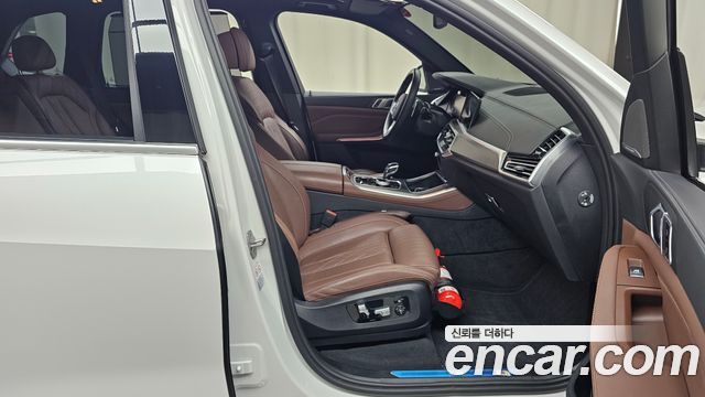 BMW X5 (G05) xDrive 40i M Sport 2023 — фото 15