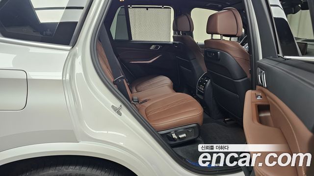 BMW X5 (G05) xDrive 40i M Sport 2023 — фото 16
