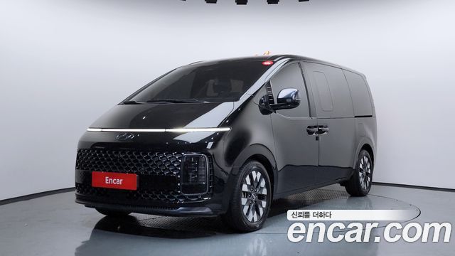 Hyundai Staria Lounge 9-Seater Inspiration