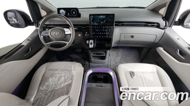 Hyundai Staria Lounge 9-Seater Inspiration 2022 — фото 7