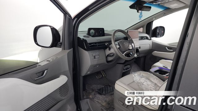 Hyundai Staria Lounge 9-Seater Inspiration 2022 — фото 10