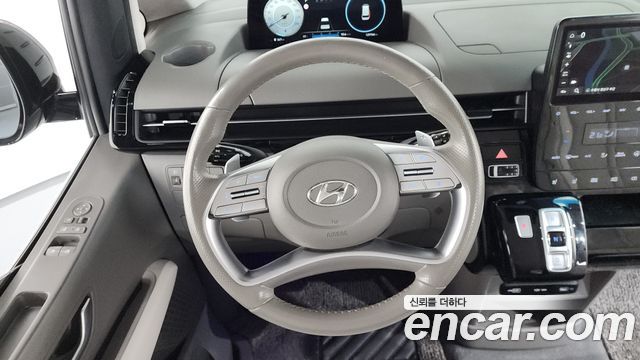 Hyundai Staria Lounge 9-Seater Inspiration 2022 — фото 13