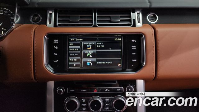 Land Rover Range Rover (IV) 4.4 SDV8 AB DIESEL 2015 — фото 15
